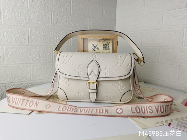 ルイヴィトンバッグ正面デザイン